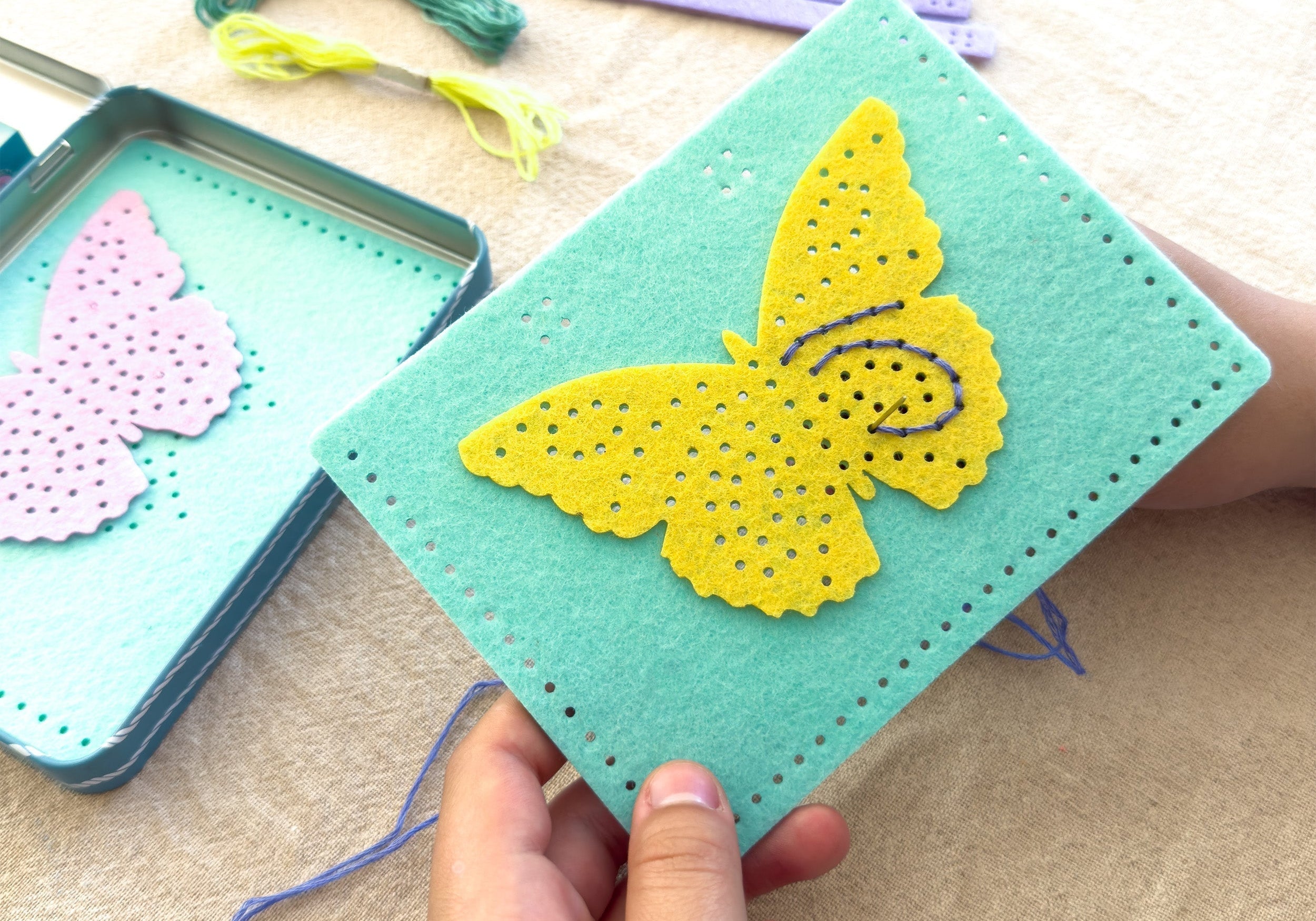 How to Stitch Your Felt Bags