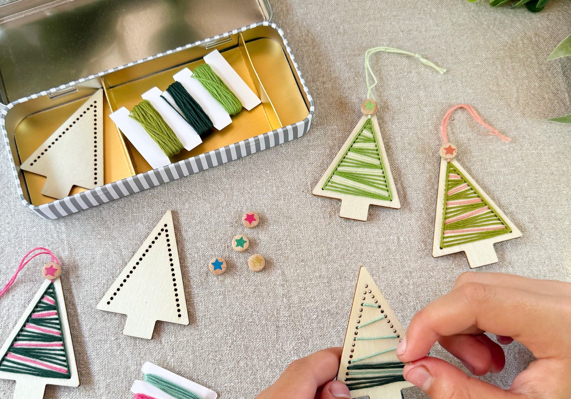 Entertaining, Fun Activities for Kids at Christmas