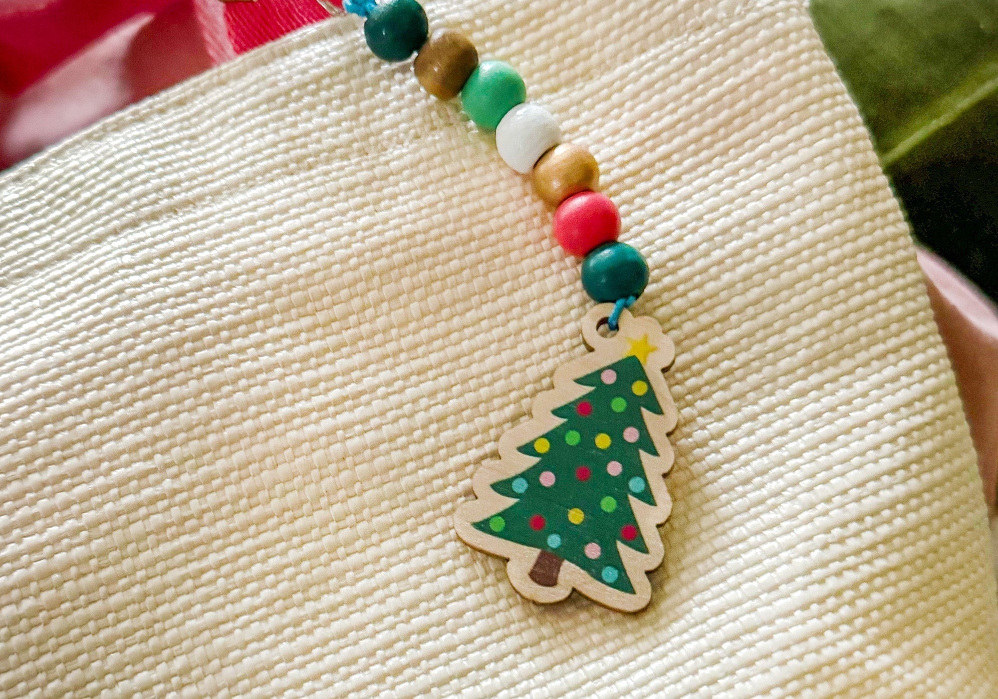 Ideas for Class Christmas Gifts: Thoughtful Fun Options for Every Child